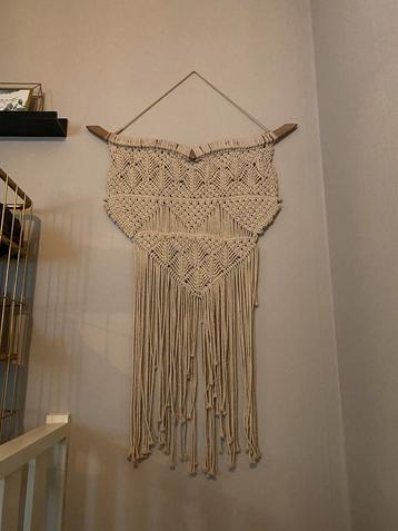 Wandkleed, Enlèvement, Comme neuf