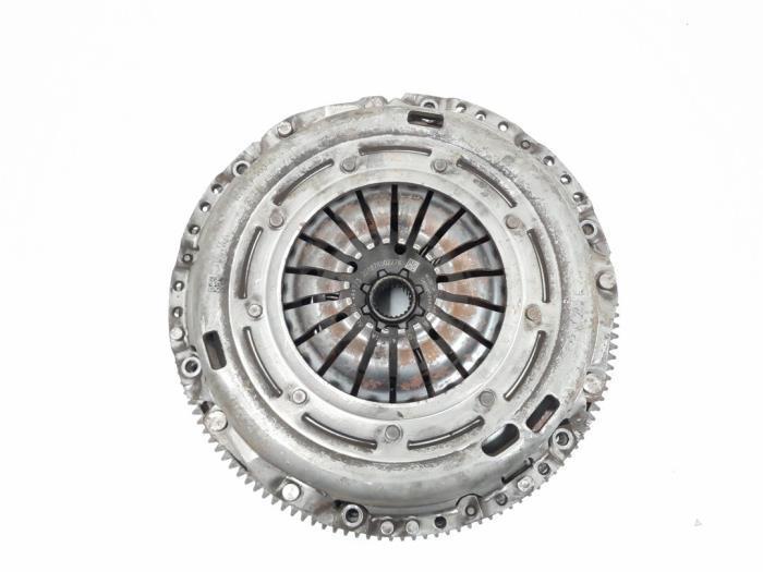 Kit embrayage (complet) d'un Audi Q3, Autos : Pièces & Accessoires, Transmission & Accessoires, Audi, Utilisé, 3 mois de garantie