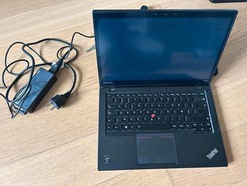 Laptop Lenovo t440s + station d'accueil + 3 chargeurs