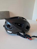 B-Twin decathlon fietshelm 55-59cm, Fietsen en Brommers, Fietsaccessoires | Fietshelmen, Ophalen, Nieuw