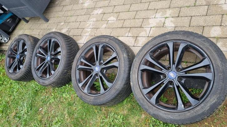 17" Ford velgen + banden 225/45R17 94V. (5x108), Auto-onderdelen, Banden en Velgen, Band(en), Winterbanden, 17 inch, 225 mm, Personenwagen