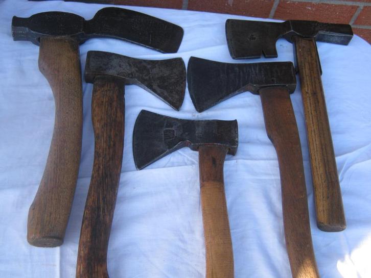 OUD GEREEDSCHAP BIJLEN, Antiek en Kunst, Antiek | Gereedschap en Instrumenten, Ophalen of Verzenden
