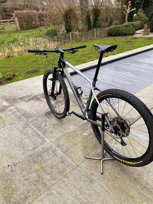 Orbea Alma Carbon M10 maat Large met Carbon wielset, Fietsen en Brommers, Fietsen | Mountainbikes en ATB, Zo goed als nieuw, Ophalen of Verzenden
