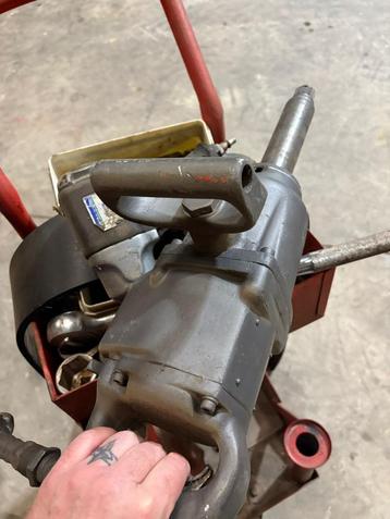 Boulonneuse 1''' beschikbaar voor biedingen