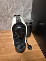 Nespresso krups machine met melkopschuimer, Elektronische apparatuur, Ophalen, Gebruikt, Koffiemachine, Koffiepads en cups