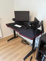 Gaming desk (enkel bureau!!), Huis en Inrichting, Bureaus, Ophalen, Zo goed als nieuw, Bureau