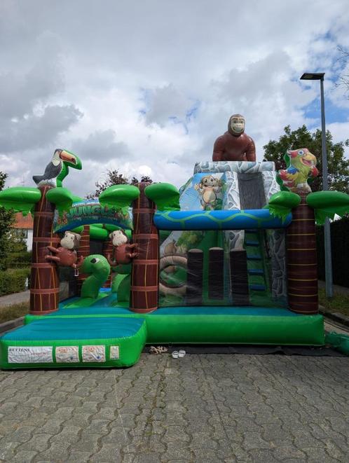 Multiplay Springkasteel Jungle TE KOOP, Hobby en Vrije tijd, Feestartikelen | Verhuur, Zo goed als nieuw, Ophalen