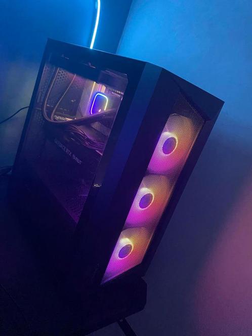High-End Gaming PC, Computers en Software, Desktop Pc's, Zo goed als nieuw, 4 Ghz of meer, SSD, 32 GB, Met videokaart, Gaming