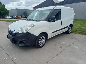 opel combo td lichte vracht reeds gekeurd 129dkm+carpass, Auto's, Bestelwagens en Lichte vracht, Particulier, Te koop, 1300 cc