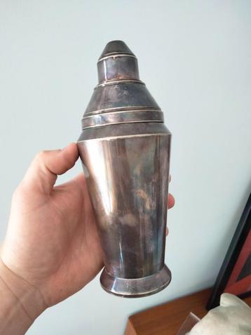 1920s Art Deco cocktailshaker verzilverd ? disponible aux enchères