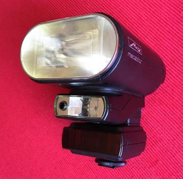 Flitser Metz 32 CT 7 met SCA 312/2 AF adapter beschikbaar voor biedingen