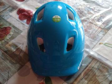 Casque vélo enfant NEUF ! beschikbaar voor biedingen
