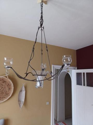 Lustre suspendu avec 3 petits emplacements et 1 grand beschikbaar voor biedingen