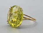 Gouden Vintage cocktail ring geel groene citrien. 2024/V9, Handtassen en Accessoires, Antieke sieraden, Ophalen of Verzenden, Goud