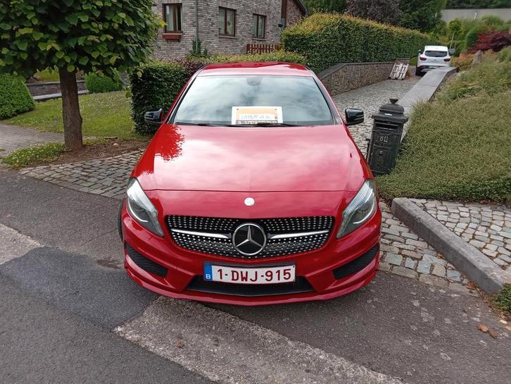 MERCEDES CLASSE A 160D 176W AMG LINE, Auto's, Mercedes-Benz, Particulier, A-Klasse, ABS, Adaptive Cruise Control, Airbags, Airconditioning