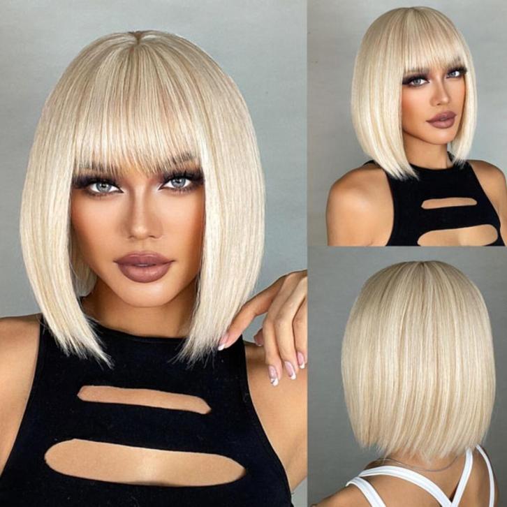 Roomblonde pruik bob model met steil haar model Caren, Handtassen en Accessoires, Uiterlijk | Haarverzorging, Nieuw, Pruik of Haarverlenging