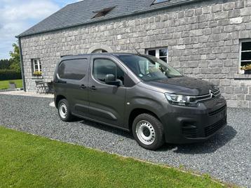 Citroen berlingo 1.6 HDI  contrôle technique ok  3 places beschikbaar voor biedingen