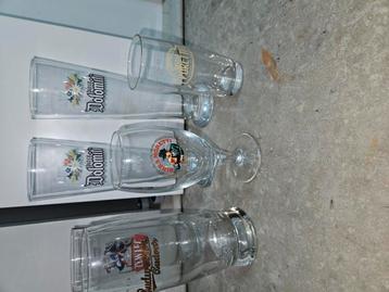 6 bierglazen lot Italiaans, czechisch en Poolse bieren beschikbaar voor biedingen