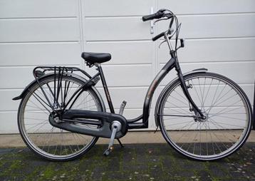 dames fiets met lage instap  beschikbaar voor biedingen