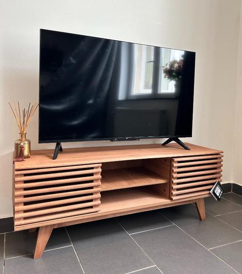 NIEUW tv-meubel in Scandinavische stijl, Huis en Inrichting, Kasten |Televisiemeubels, Nieuw, Minder dan 100 cm, 100 tot 150 cm