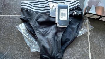 2 slips neufs Adidas taille S, Enlèvement ou Envoi, Noir, Slip