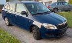 Skoda fabia1.2i €5b 2014 airco trekhaak lichte borduurschade, Auto's, Euro 5, 1198 cc, Particulier, Fabia