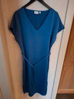 Belle robe midi en satin Vila — Bleue — Taille 40, Taille 38/40 (M), Vila, Comme neuf, Enlèvement