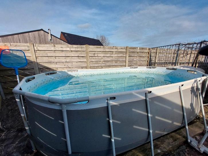Bestway Power Steel zwembad set ovaal - in goede staat, Tuin en Terras, Zwembaden, Gebruikt, Opzetzwembad, 80 tot 120 cm, 400 cm of meer