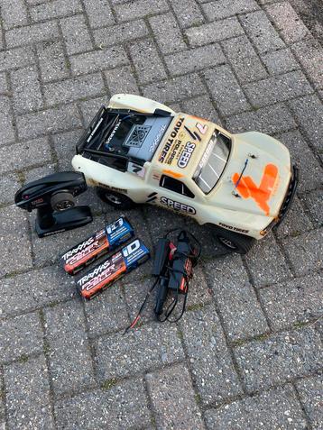 Traxxas slash, Hobby en Vrije tijd, Gebruikt, Auto offroad, Schaal 1:10, RTR (Ready to Run)