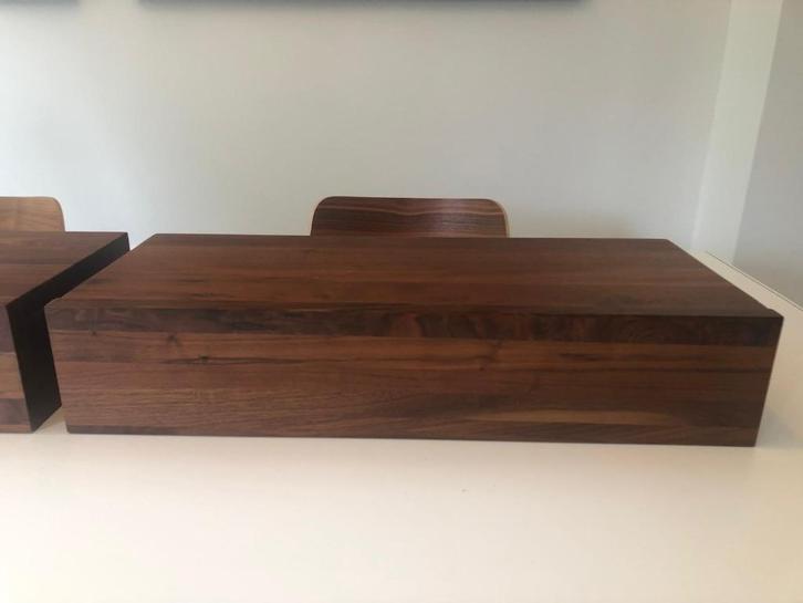 Chevets ou consoles en noyer avec tiroir, Antiek en Kunst, Antiek | Meubels | Stoelen en Sofa's, Ophalen