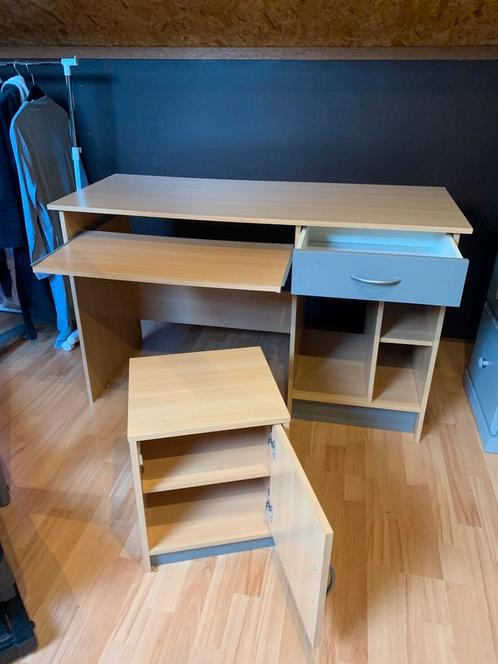 Bureau avec table de chevet assortie, Huis en Inrichting, Bureaus, Gebruikt, Bureau, Ophalen