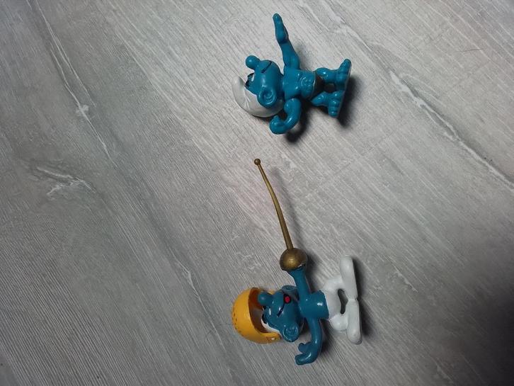smurf smurf smurfen bodybuilder fitness en schermer., Verzamelen, Smurfen, Zo goed als nieuw, Verzenden