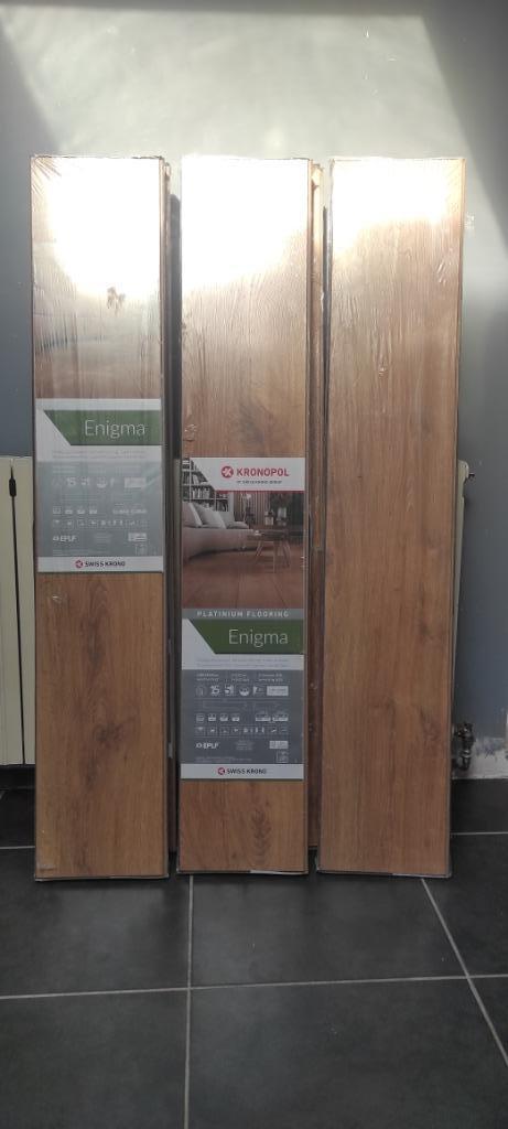 Lot de 5 paquets de parquet Enigma, Doe-het-zelf en Bouw, Vloerdelen en Plavuizen, Nieuw, Parket, Hout, 50 tot 150 cm, 10 tot 30 cm