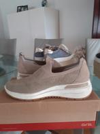 Chaussure presque neuve, taille 40. Très confortable. Couleu, Vêtements | Femmes, Enlèvement ou Envoi, Beige, Comme neuf, Ara