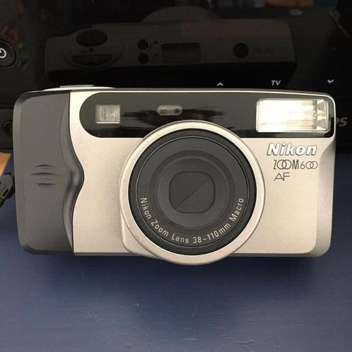 Nikon Zoom 600 Af, point&shoot *bijna nieuwstaat, Audio, Tv en Foto, Fotocamera's Analoog, Zo goed als nieuw, Compact, Nikon