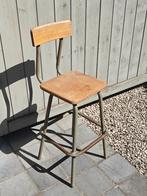 Mooie authentieke atelier krukjes prijs per stuk, Ophalen