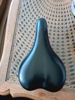 Nishiki Cionlli Bike Seat Saddle W/ Seat Clamp 10" Black, Fietsen en Brommers, Fietsaccessoires | Fietsstoeltjes, Ophalen of Verzenden