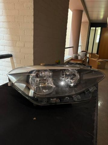 Rechter koplamp BMW 116 F20/F21 (halogeen) beschikbaar voor biedingen