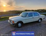 Mercedes Benz 300 D sedan - 1977 | Route 66 Auctions, Lederen bekleding, 4 deurs, Beige, Bedrijf