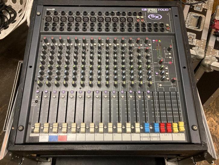 mengtafel, Muziek en Instrumenten, Mengpanelen, Gebruikt, 10 tot 20 kanalen, Microfooningang, Ophalen