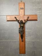 Groot Kruis met Christus in brons (82 cm), Antiek en Kunst, Antiek | Religieuze voorwerpen, Ophalen