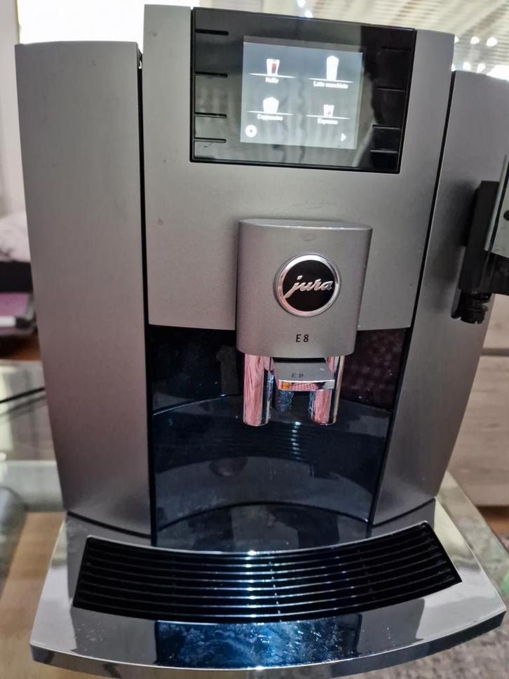 JURA E8 DARK INOX, Elektronische apparatuur, Koffiezetapparaten, Koffiemachine, Ophalen
