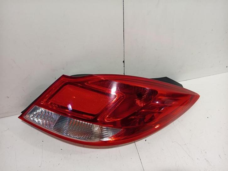 ACHTERLICHT RECHTS BUITEN Opel Insignia (01-2008/03-2017), Auto-onderdelen, Verlichting, Opel, Gebruikt