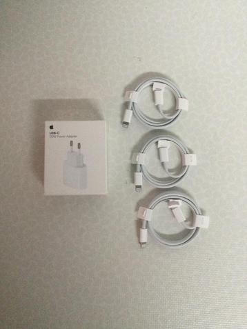 Apple 20 Watt USB-C adapter + 3 kabels nieuw! beschikbaar voor biedingen