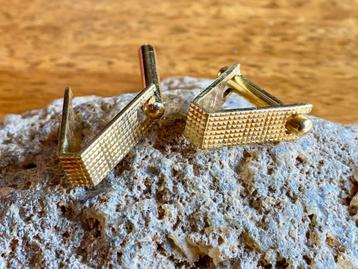 Vintage: gouden manchetknopen  beschikbaar voor biedingen