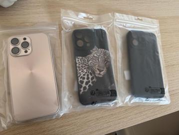 iPhone 15 Pro Max cases – 3 stuks – Nieuw & trendy beschikbaar voor biedingen