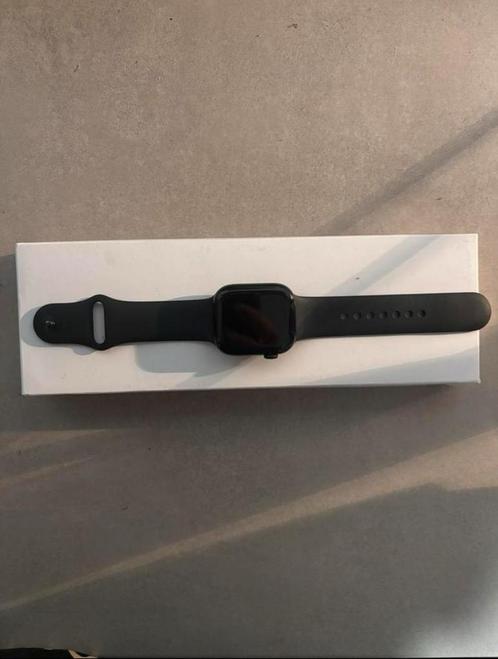 Apple Watch Series 10, 45 mm, Handtassen en Accessoires, Smartwatches, Zo goed als nieuw, Zwart, Conditie, Verzenden