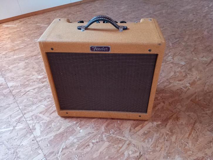 Fender Blues Junior Lacquered Tweed, Muziek en Instrumenten, Versterkers | Bas en Gitaar, Zo goed als nieuw, Gitaar, Minder dan 50 watt