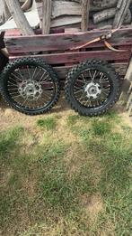 Set grote wielen, Motoren, Ophalen