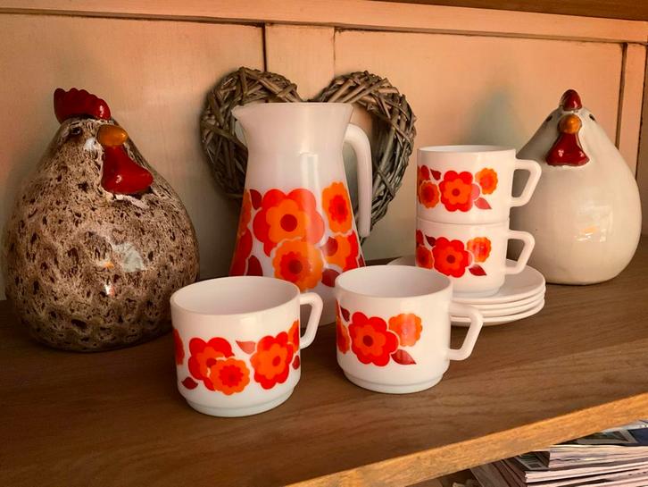 Arcopal Lotus - Setje Theetassen en Schenkkan, Huis en Inrichting, Keuken | Servies, Bord(en), Glas, Ophalen of Verzenden